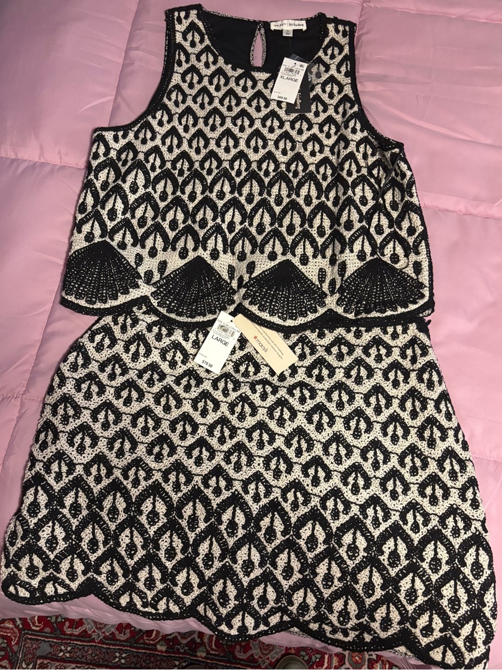 On 34th/Alix Friedberg Black and White Patterned XL Top and L Mini Skirt Set
